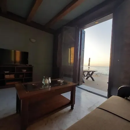 Volakas Beachfront Villa Rethymno