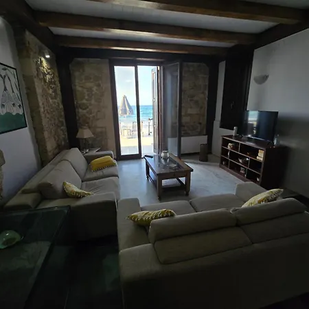 Volakas Beachfront Villa Rethymno