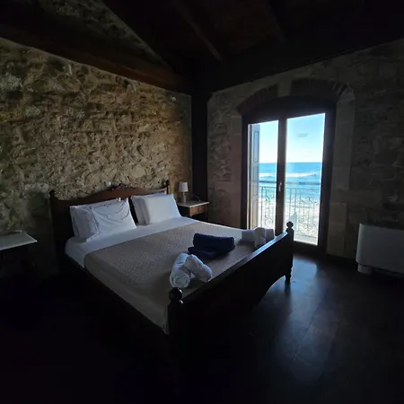 Villa Volakas Beachfront *