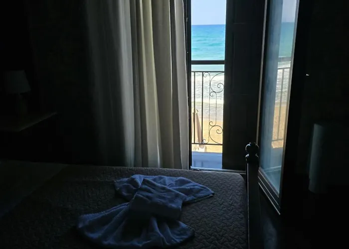 Volakas Beachfront * Rethymno (Crete)